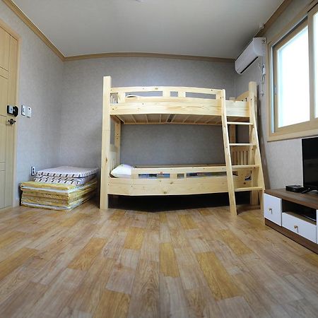 The 1St Andong Hostel Extérieur photo