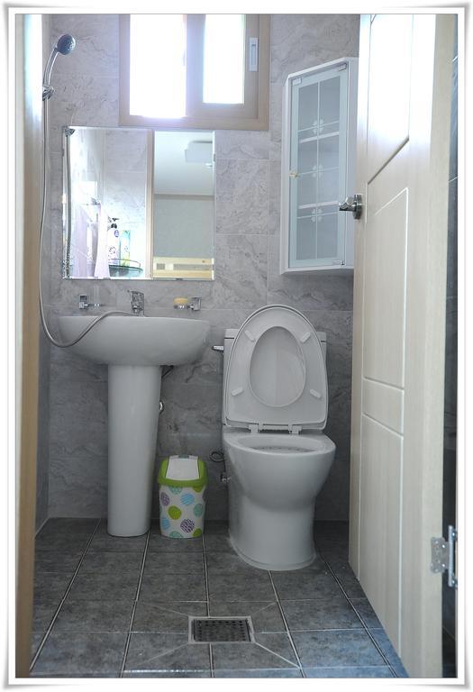 The 1St Andong Hostel Extérieur photo