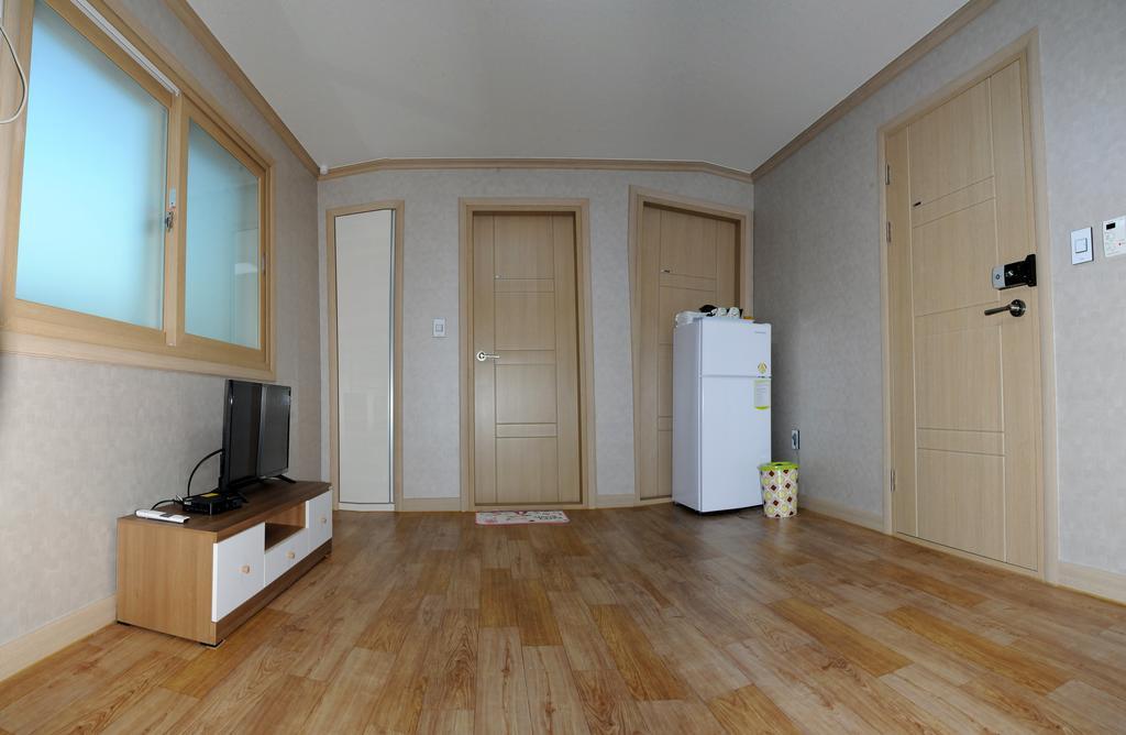 The 1St Andong Hostel Extérieur photo