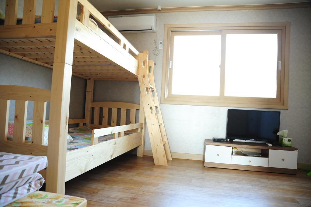 The 1St Andong Hostel Extérieur photo