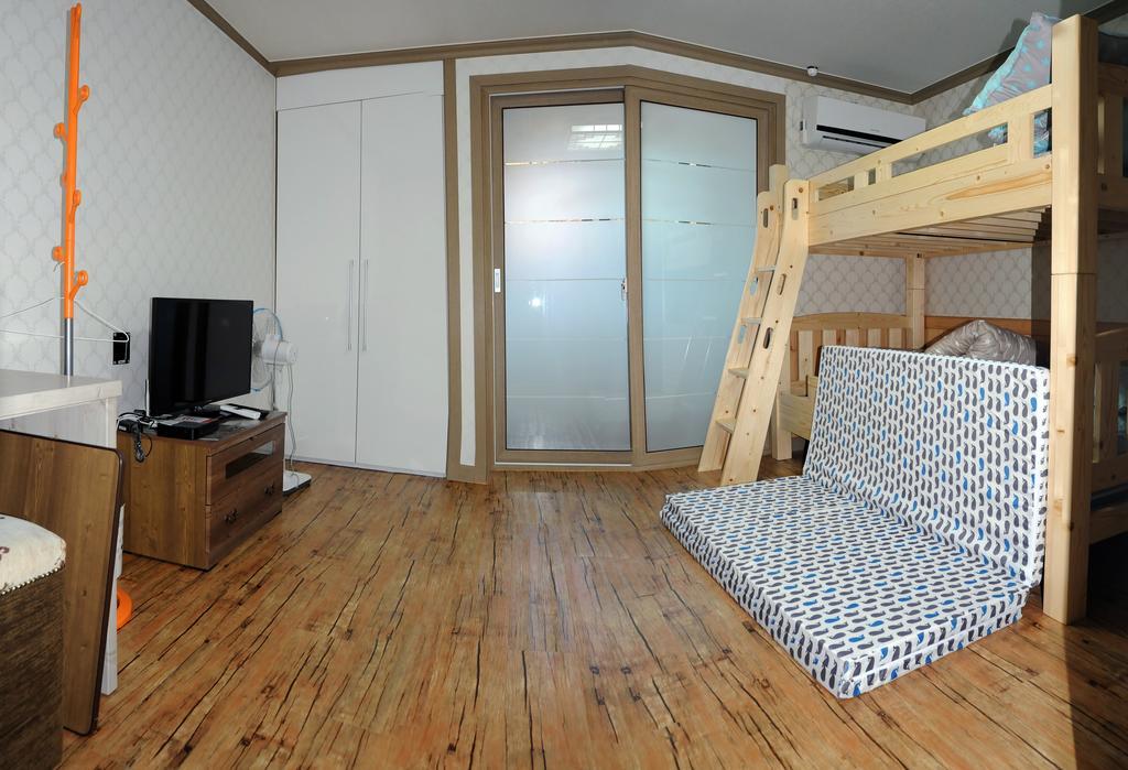 The 1St Andong Hostel Extérieur photo