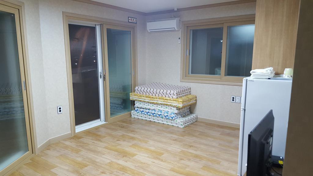 The 1St Andong Hostel Extérieur photo
